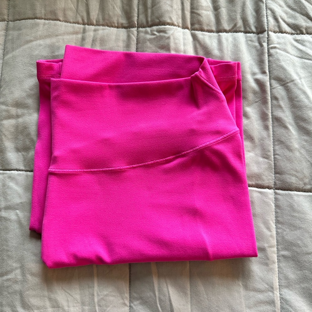 Stori Icon Fitted 7” short